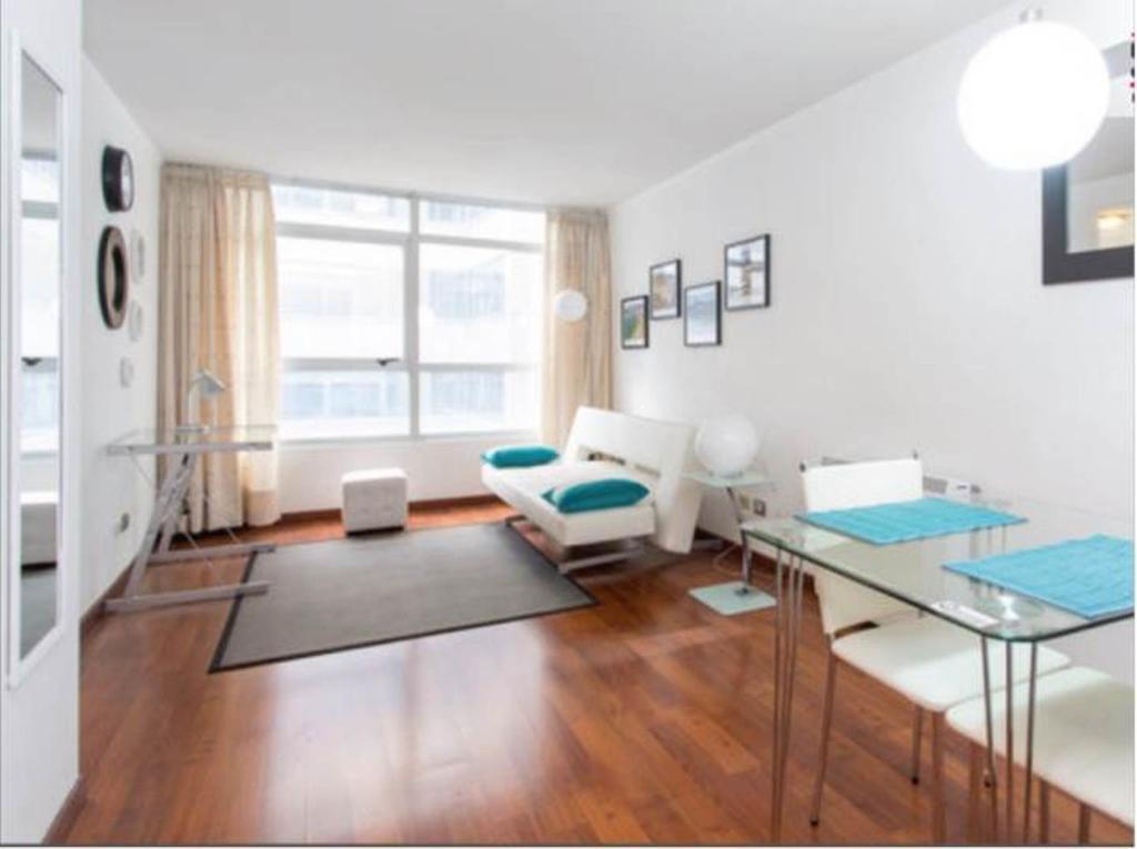 Sys Suites Nueva San Martin Santiago Cameră foto