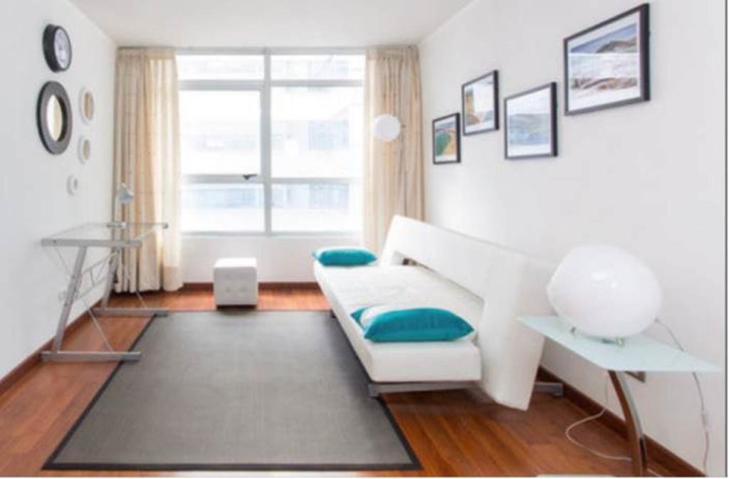 Sys Suites Nueva San Martin Santiago Cameră foto